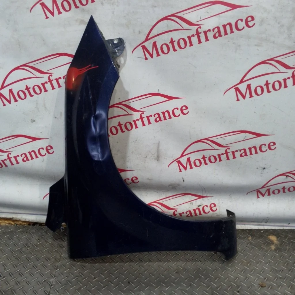 Крыло Ford Focus 2010 1521596 2, переднее правое