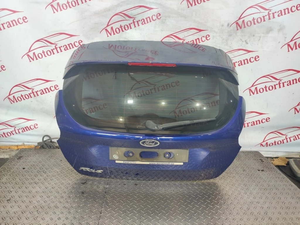 Крышка багажника Ford Focus 2018 2117481