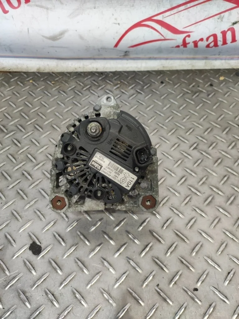 Генератор Renault Megane 2 2004 8200100907