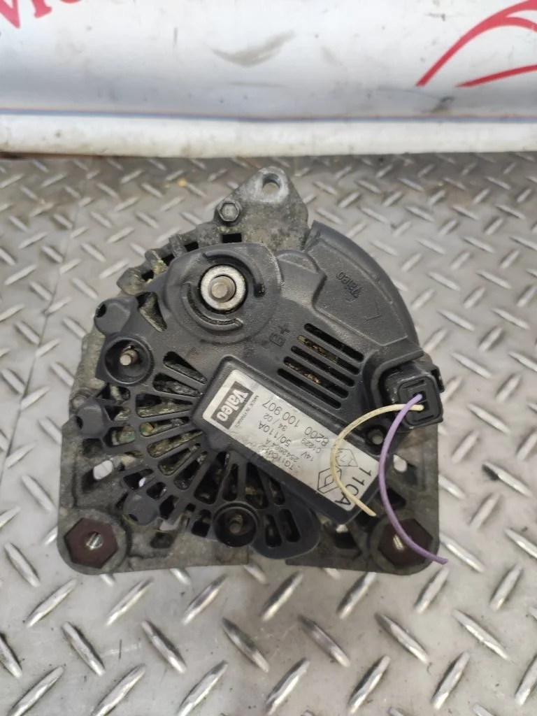 Генератор Renault Megane 2 2004 8200100907