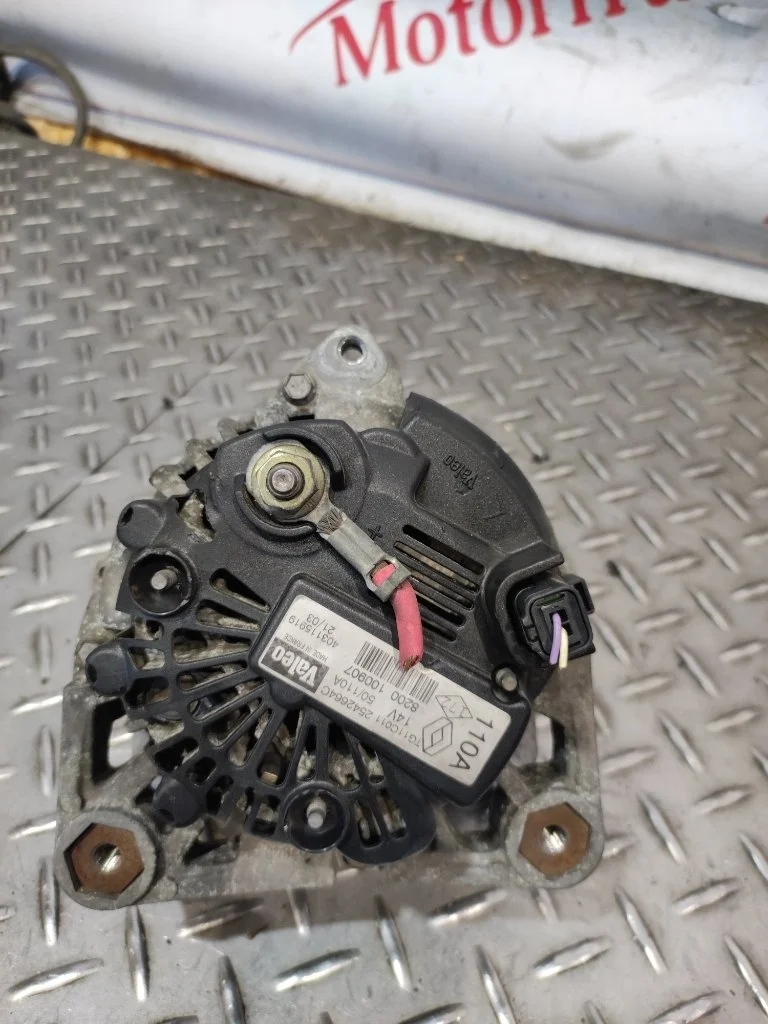 Генератор Renault Megane 2 2004 8200100907