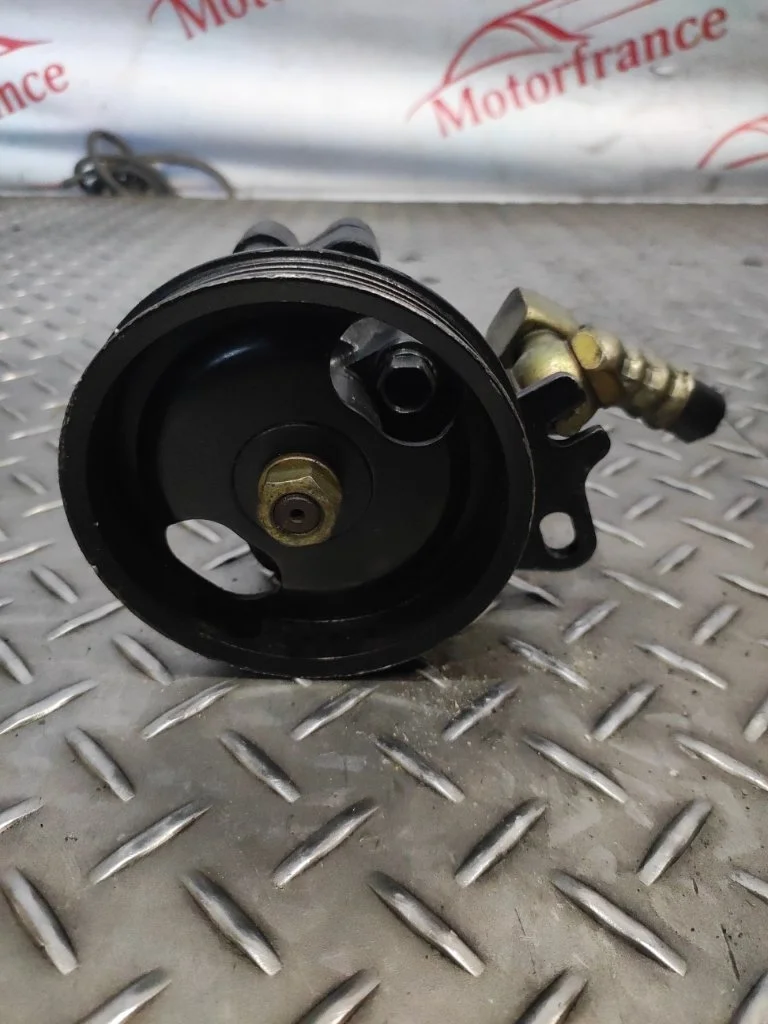 Насос гидроусилителя руля Nissan Almera 1999 491101M000 N15 1.6 GA16DE