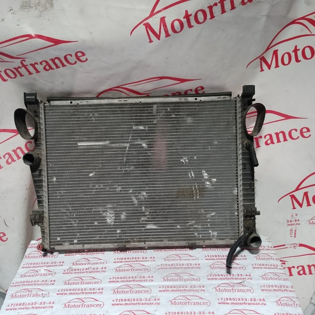 Радиатор охлаждения двигателя Mercedes-Benz S-Class 2004 A2205002003 W220