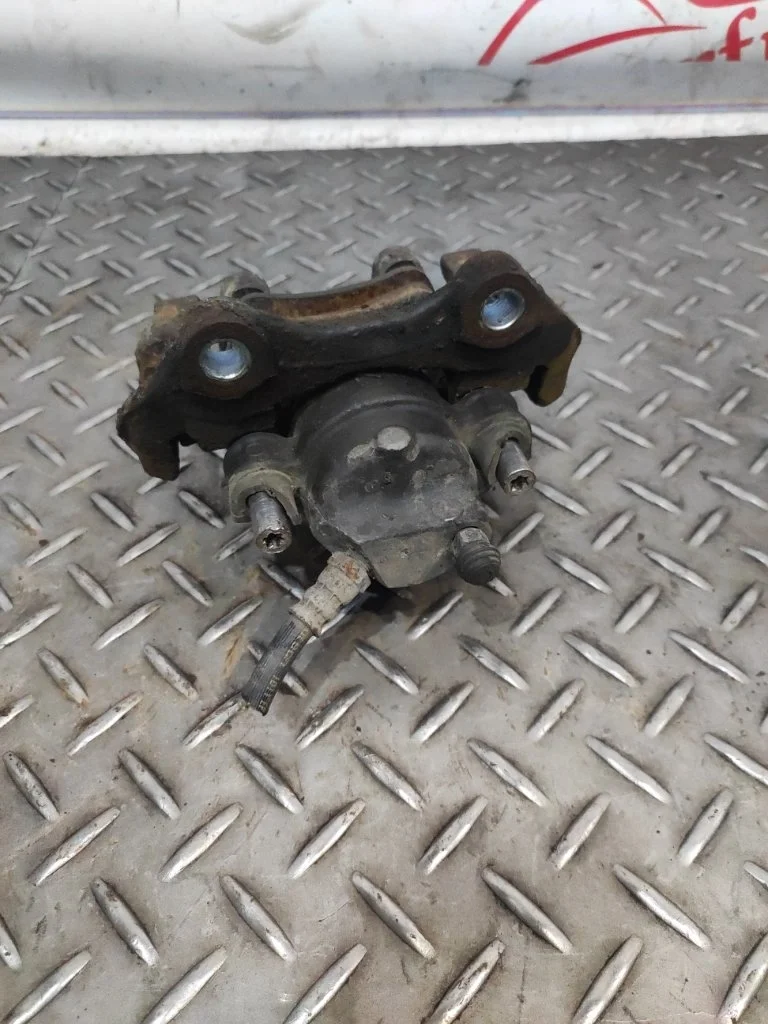 Суппорт тормозной Mercedes-Benz E-Class 2008 A0024202883 W211 3.0 CDI OM 642.920, задний правый