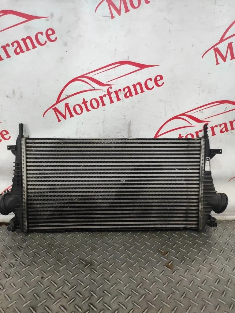 Интеркулер Opel Insignia 2011 13241751 1 2.0 D. A20DTH