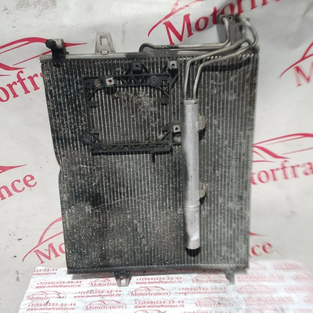 Радиатор кондиционера (конденсер) Mercedes-benz M-class A1645000054 W164