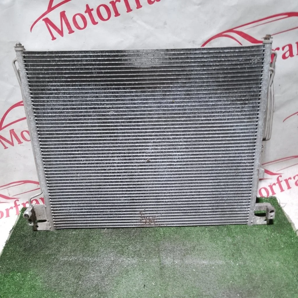 Радиатор кондиционера (конденсер) Nissan Pathfinder 2007 92100EB00A R51