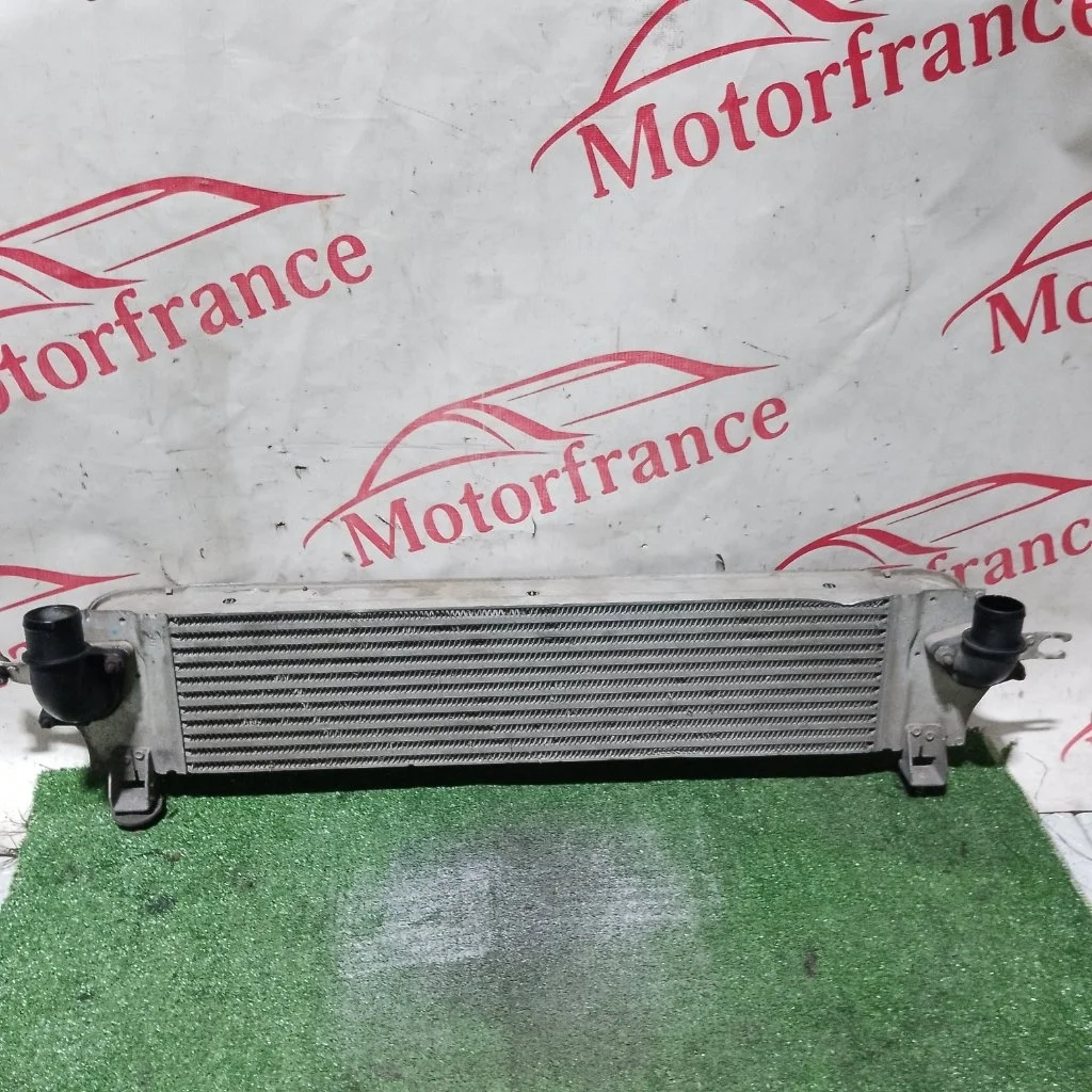 Интеркулер Nissan Qashqai 2010 14461BB30A J10
