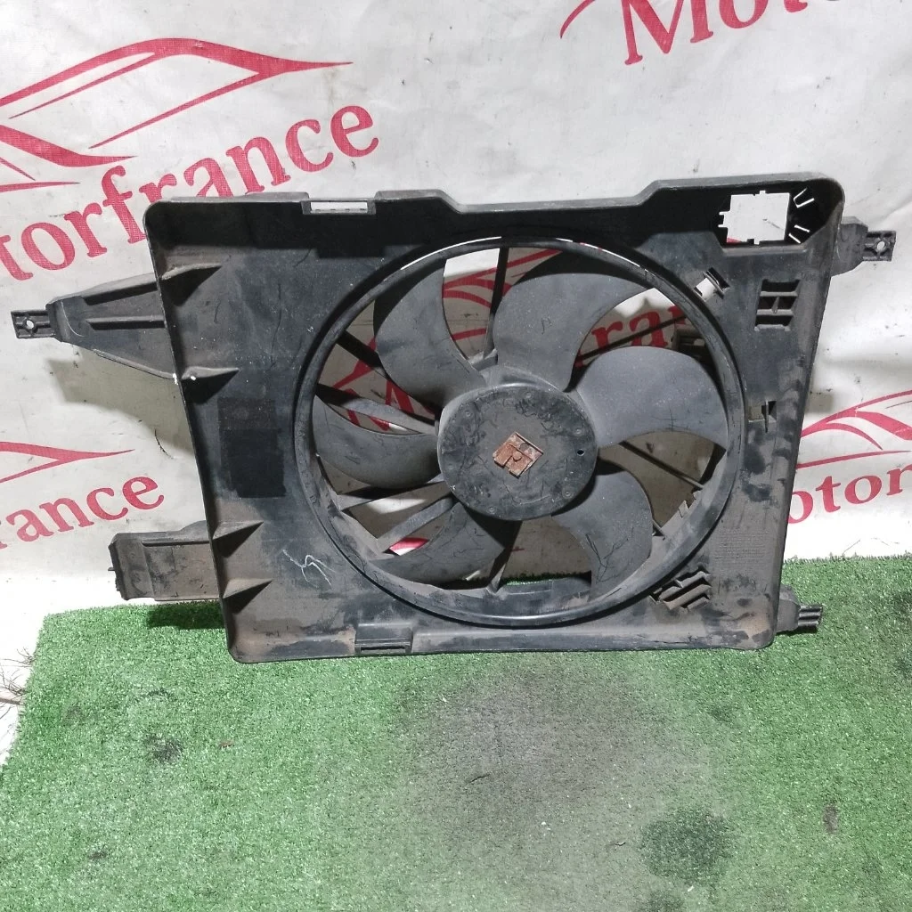 Вентилятор радиатора Renault Scenic 8200222998 2