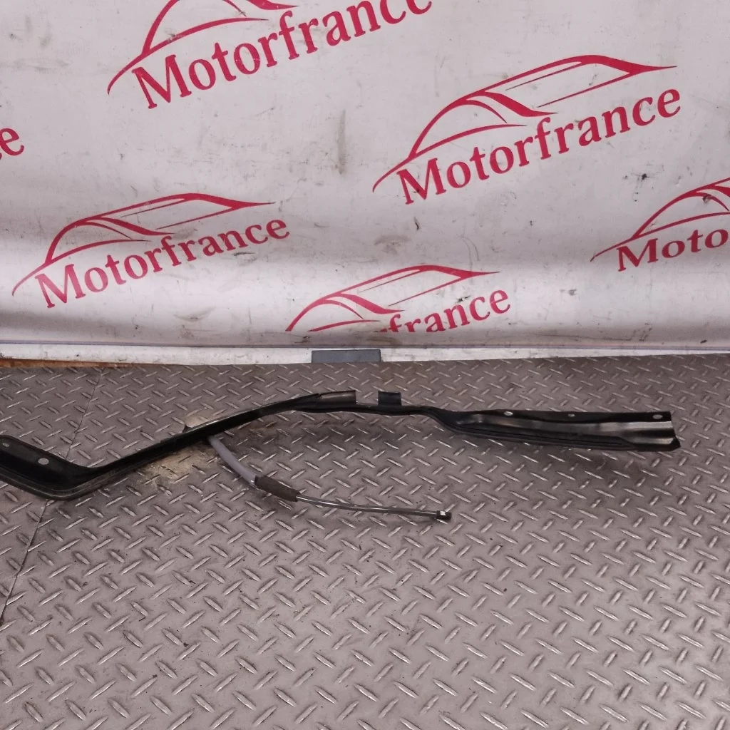 Антенна Toyota Rav4 8428042010 XA40, левая