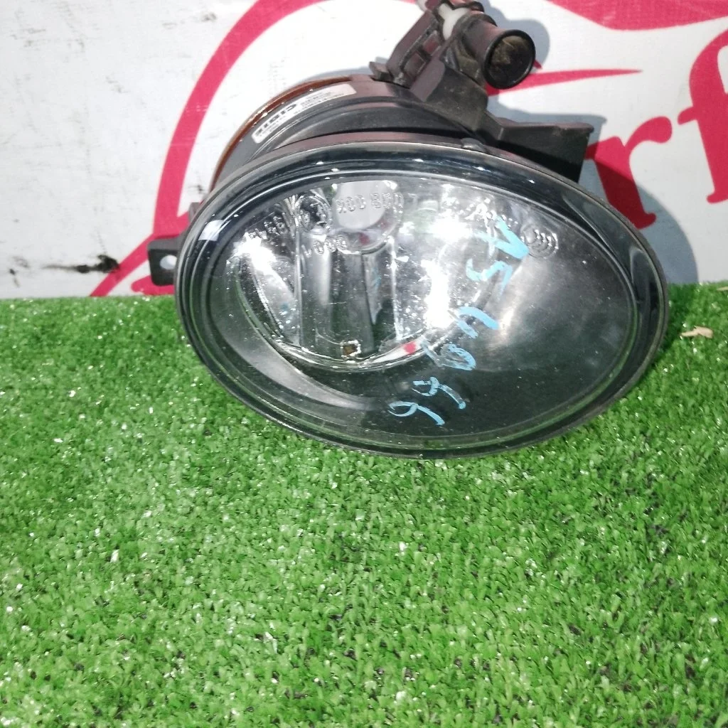 Фонарь противотуманный Volkswagen Golf 5K0941699 6, передний левый