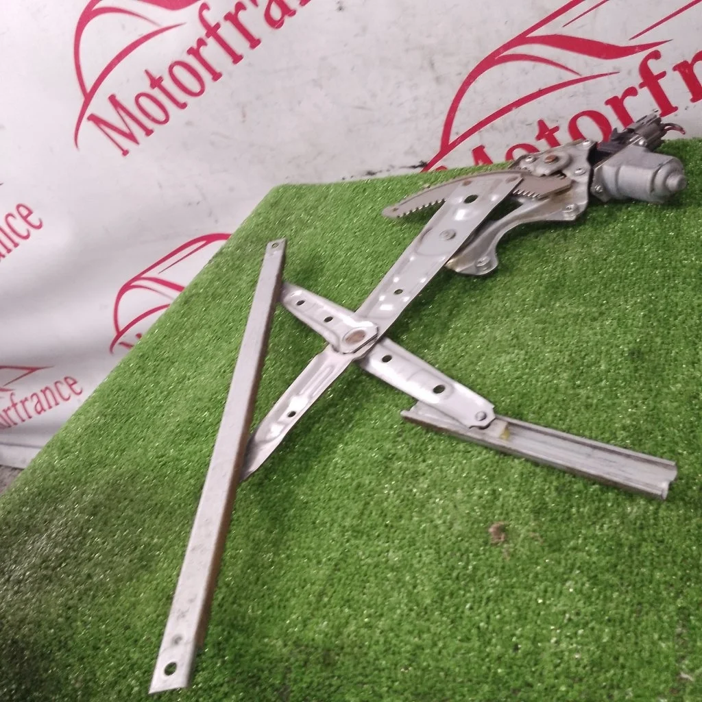 Стеклоподъемник Mitsubishi Outlander 2017 5713A257 3, задний правый