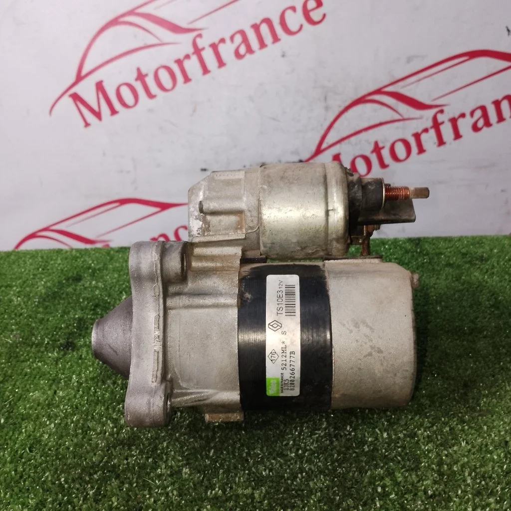 Стартер Renault Megane 8200266777 2 K4M 1.6 16V