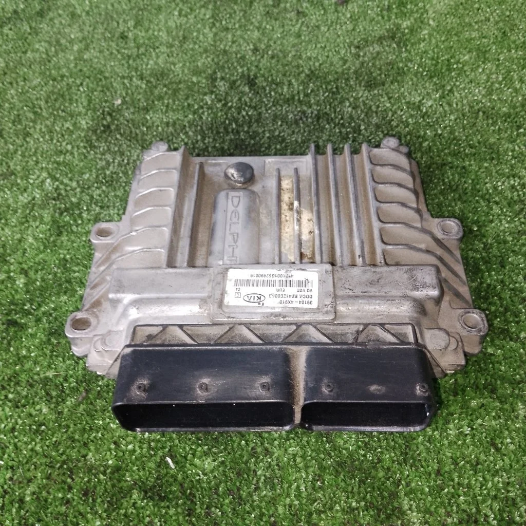 Блок управления двигателем Kia Carnival 391044X910 J3 2.9 CRDI