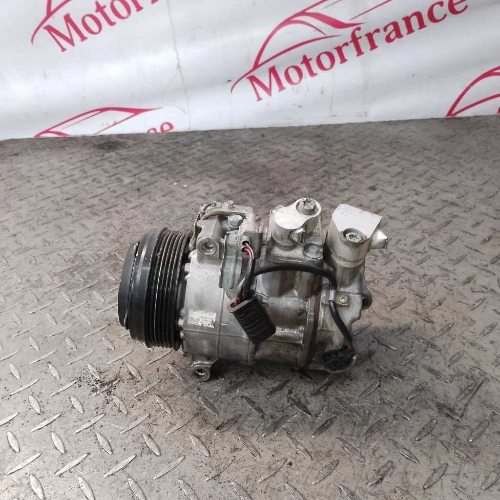Компрессор кондиционера Mercedes-Benz E-Class A0032308811 W212 OM651