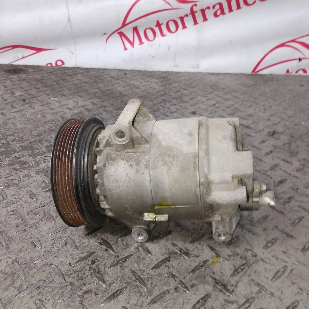 Компрессор кондиционера Renault Megane 2002 8200600110 2 K4M
