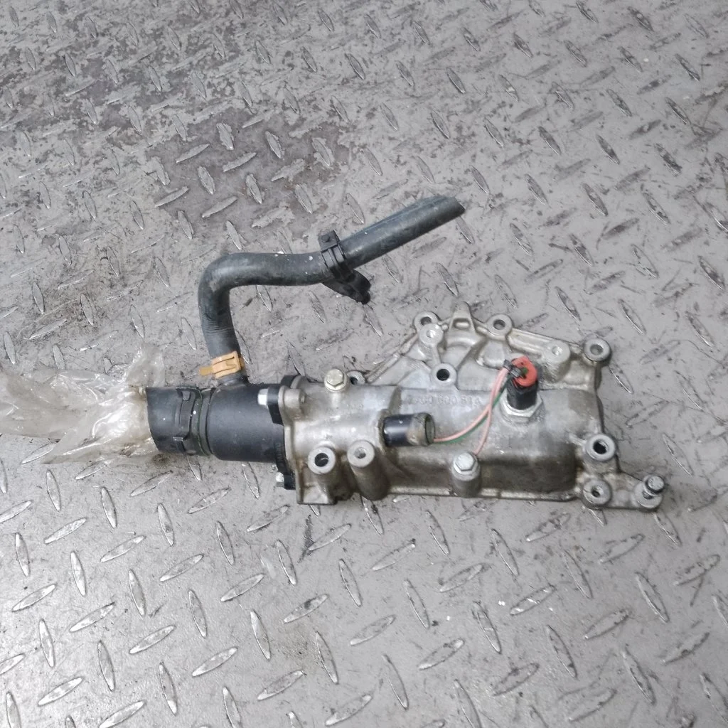 Корпус термостата Renault Scenic 7700600514 1 1.6 K4M