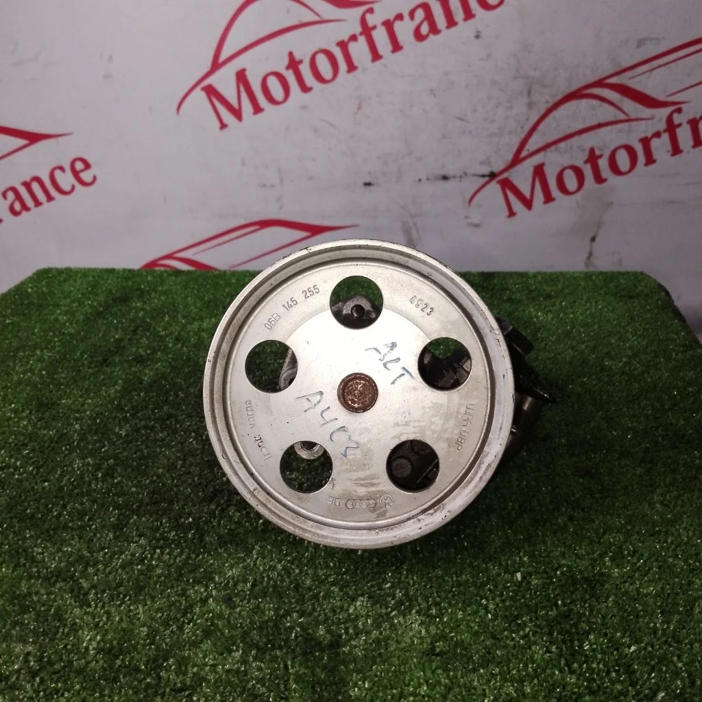 Насос гидроусилителя руля Audi A4 06B145255 2.0 ALT