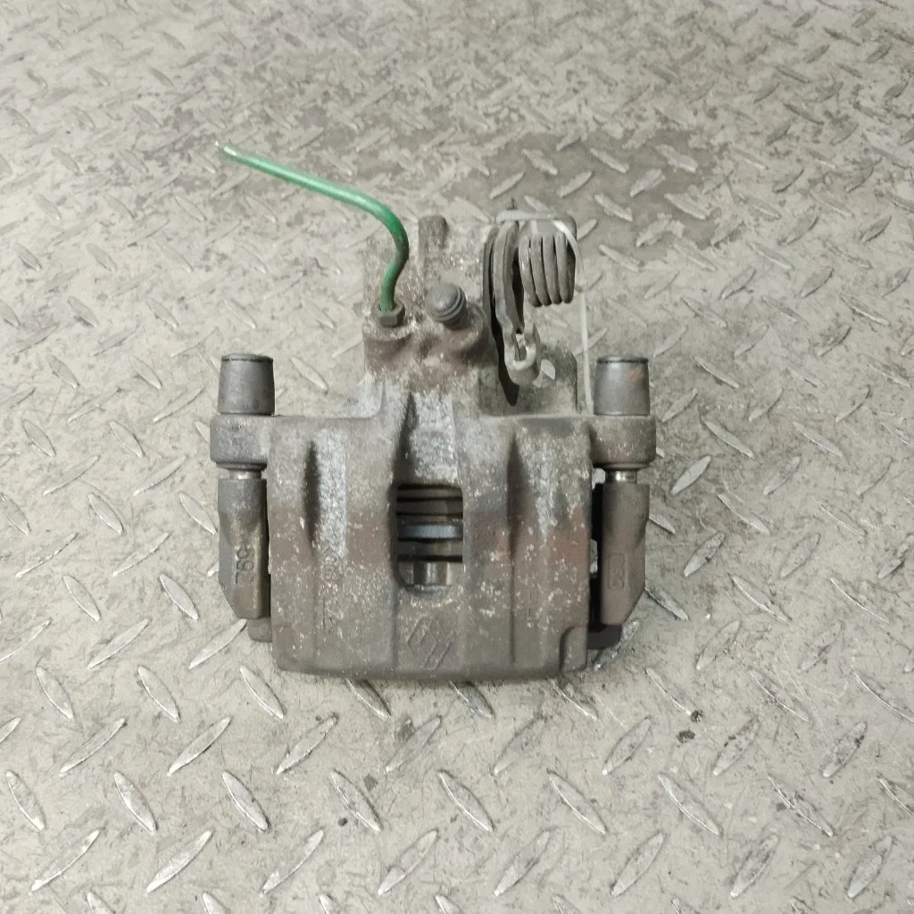 Суппорт тормозной Renault Espace 2003 7701049109 4, задний правый