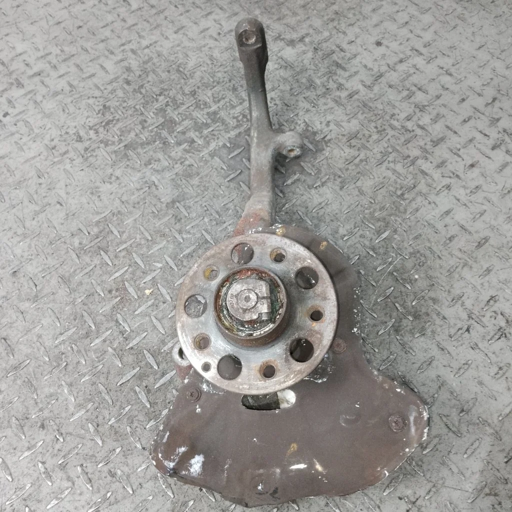 Кулак поворотный Mercedes-Benz S-Class A2213324601 W221, передний правый