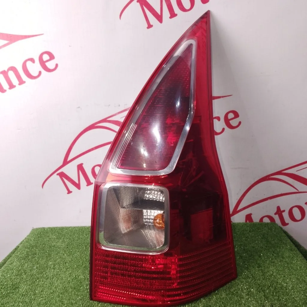 Фонарь задний Renault Megane 2009 8200417351 УНИВЕРСАЛ, правый