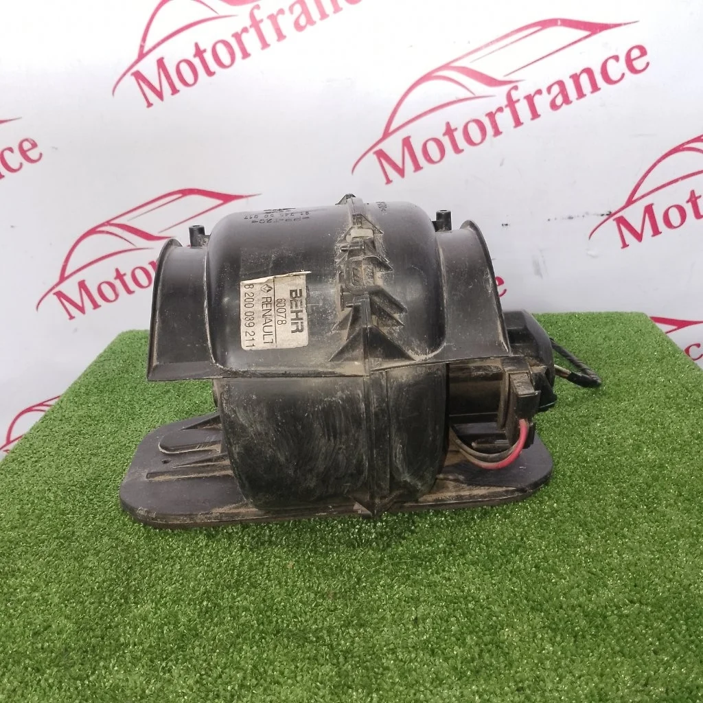 Моторчик печки Renault Kangoo 8200039211 1