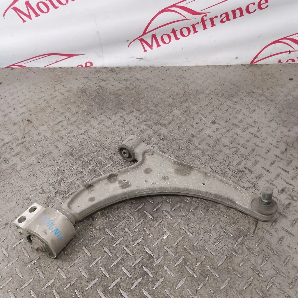 Рычаг передний Opel Insignia 22792989 1, правый