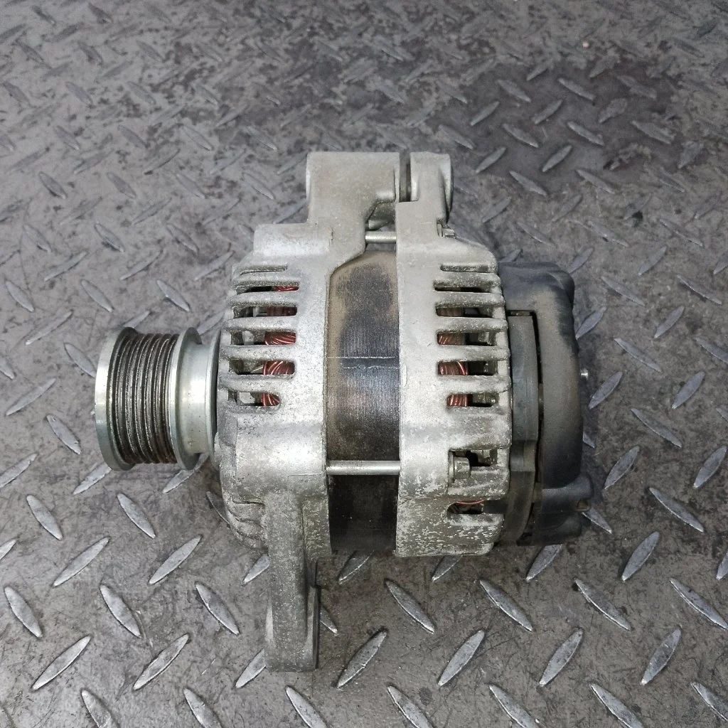 Генератор Opel Insignia 13502583 1 2.0 A20DTH