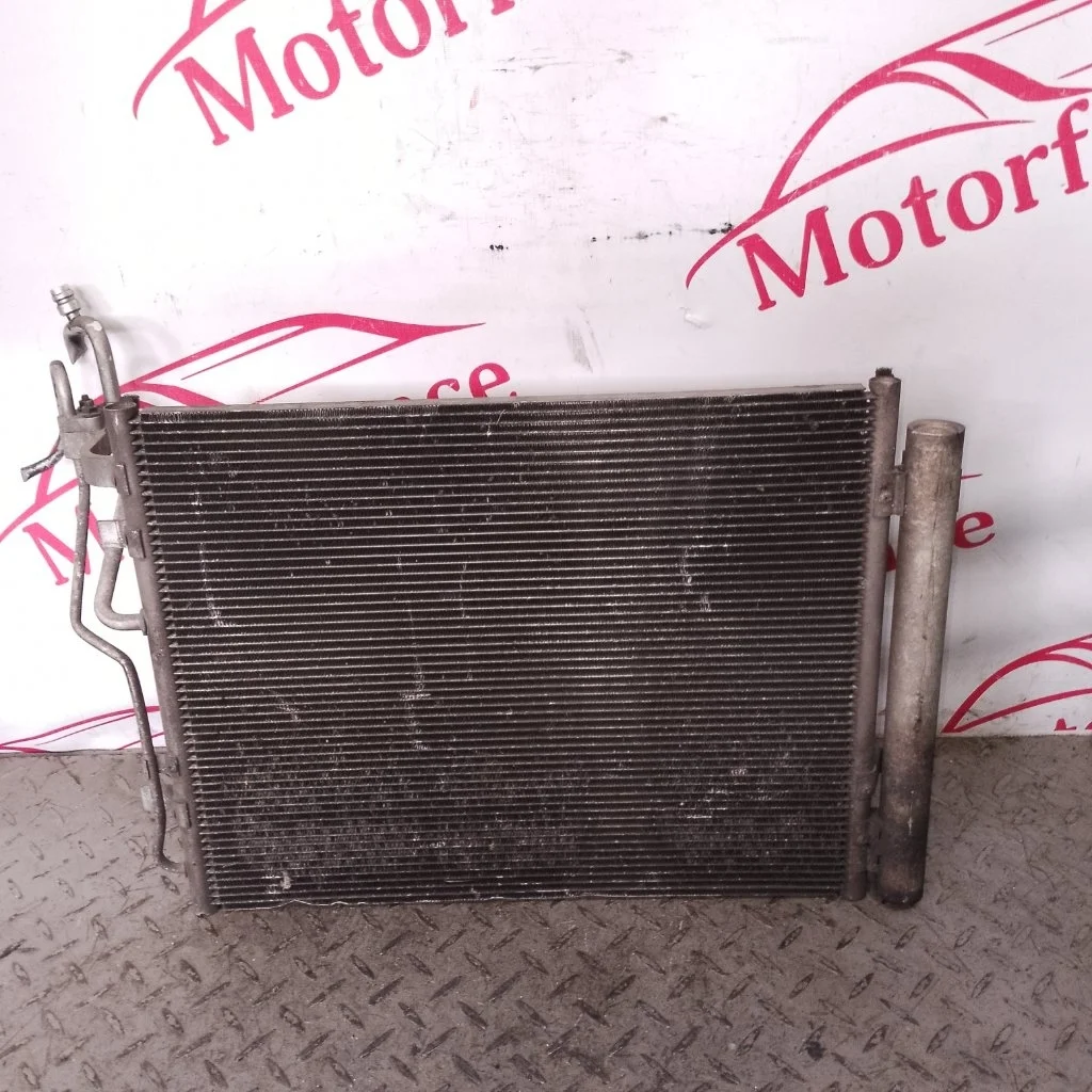 Радиатор кондиционера KIA Ceed 2007 976061H600 1 1.4 G4FA