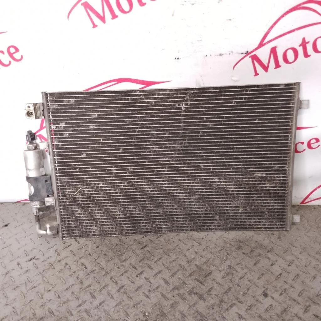Радиатор кондиционера Nissan Qashqai 2008 92100JD200 J10 2.0 MR20DE