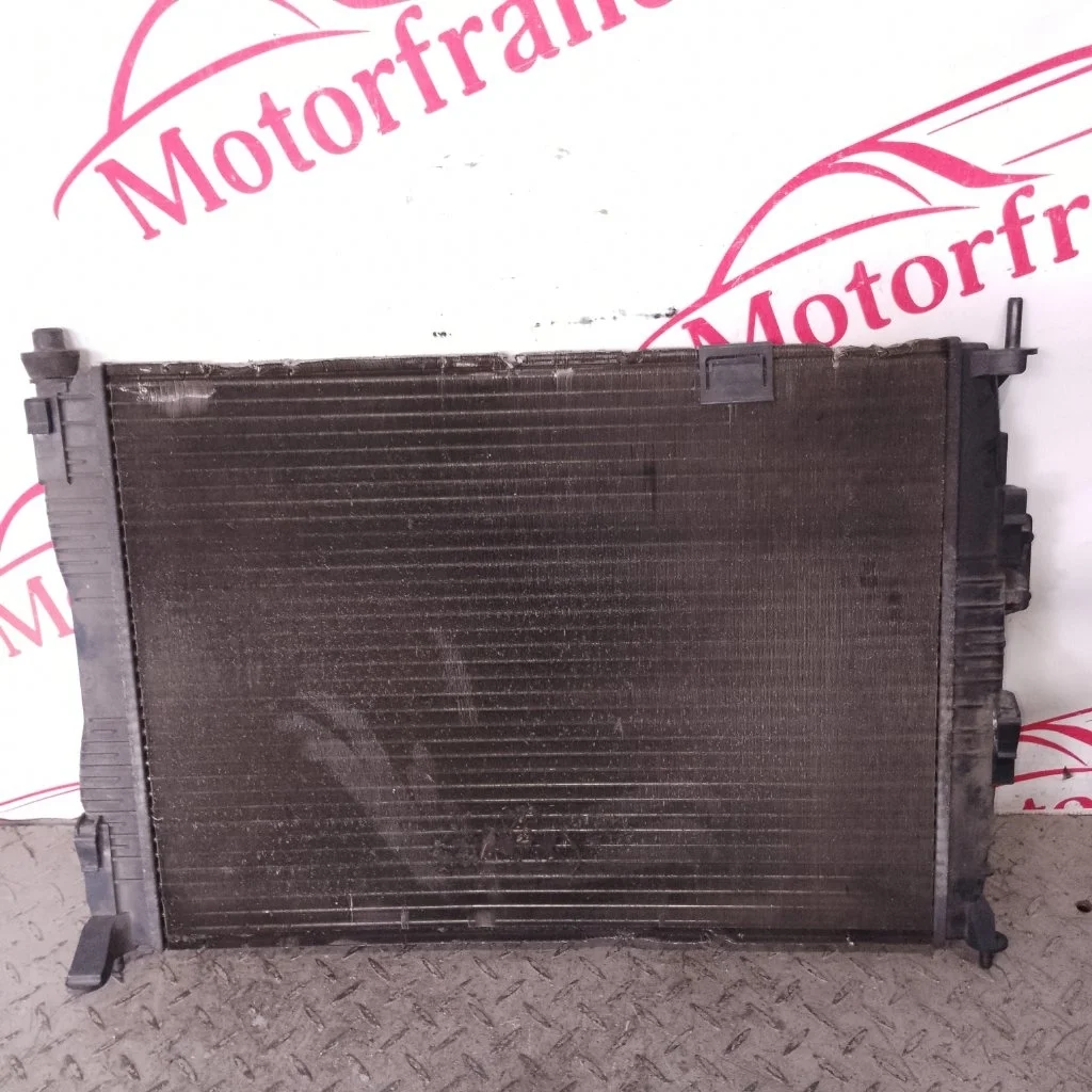 Радиатор охлаждения двигателя Nissan Qashqai 2008 21400JD200 J10 2.0 MR20DE