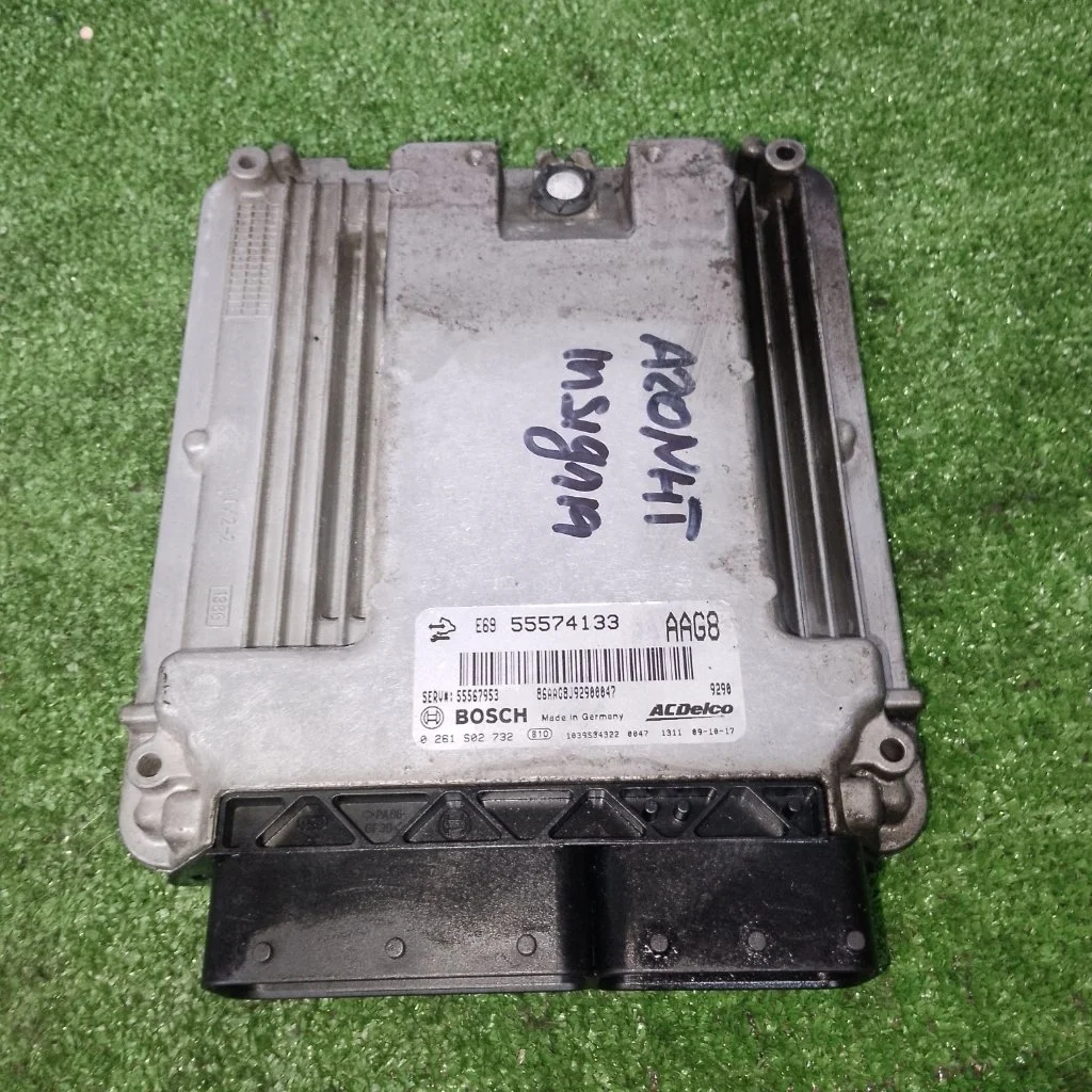 Блок управления двигателем Opel Insignia 55574133 1 2.0 A20NHT