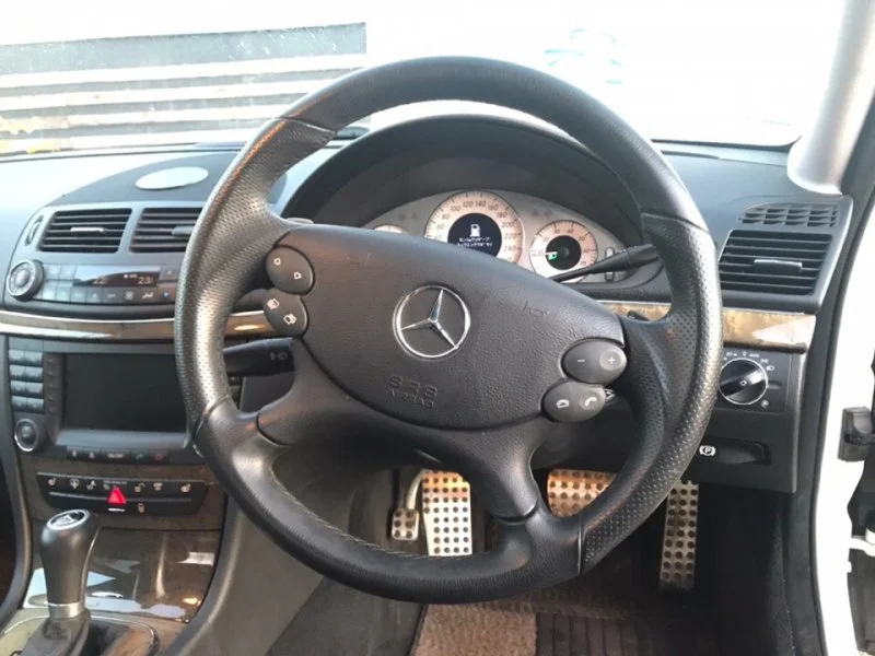 Продажа Mercedes-Benz E class 3.5 (272Hp) (272.964) RWD AT по запчастям