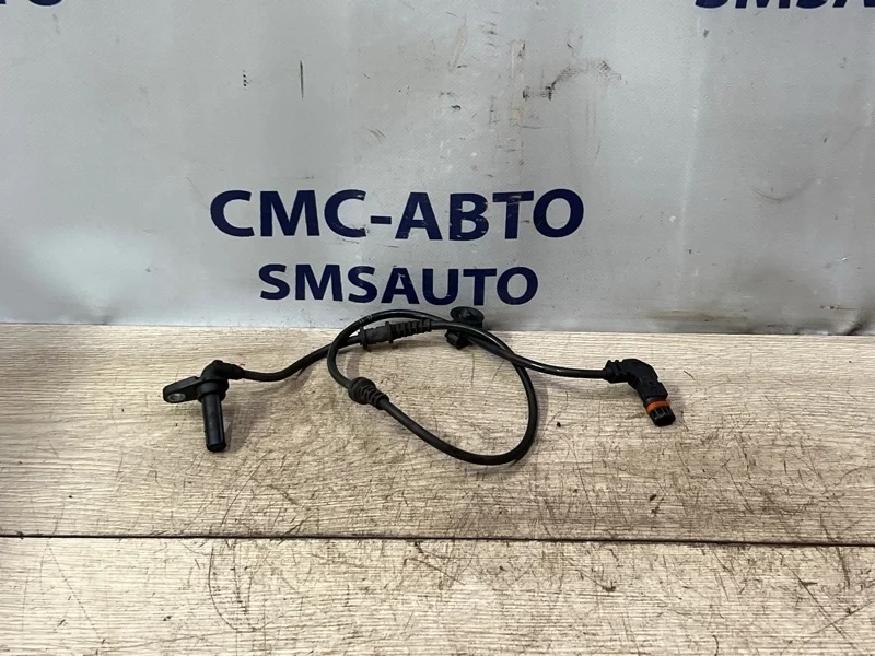 Датчик АБС ABS Mercedes-Benz E-Class 2012 A2125400117 W212 271.860, передний левый