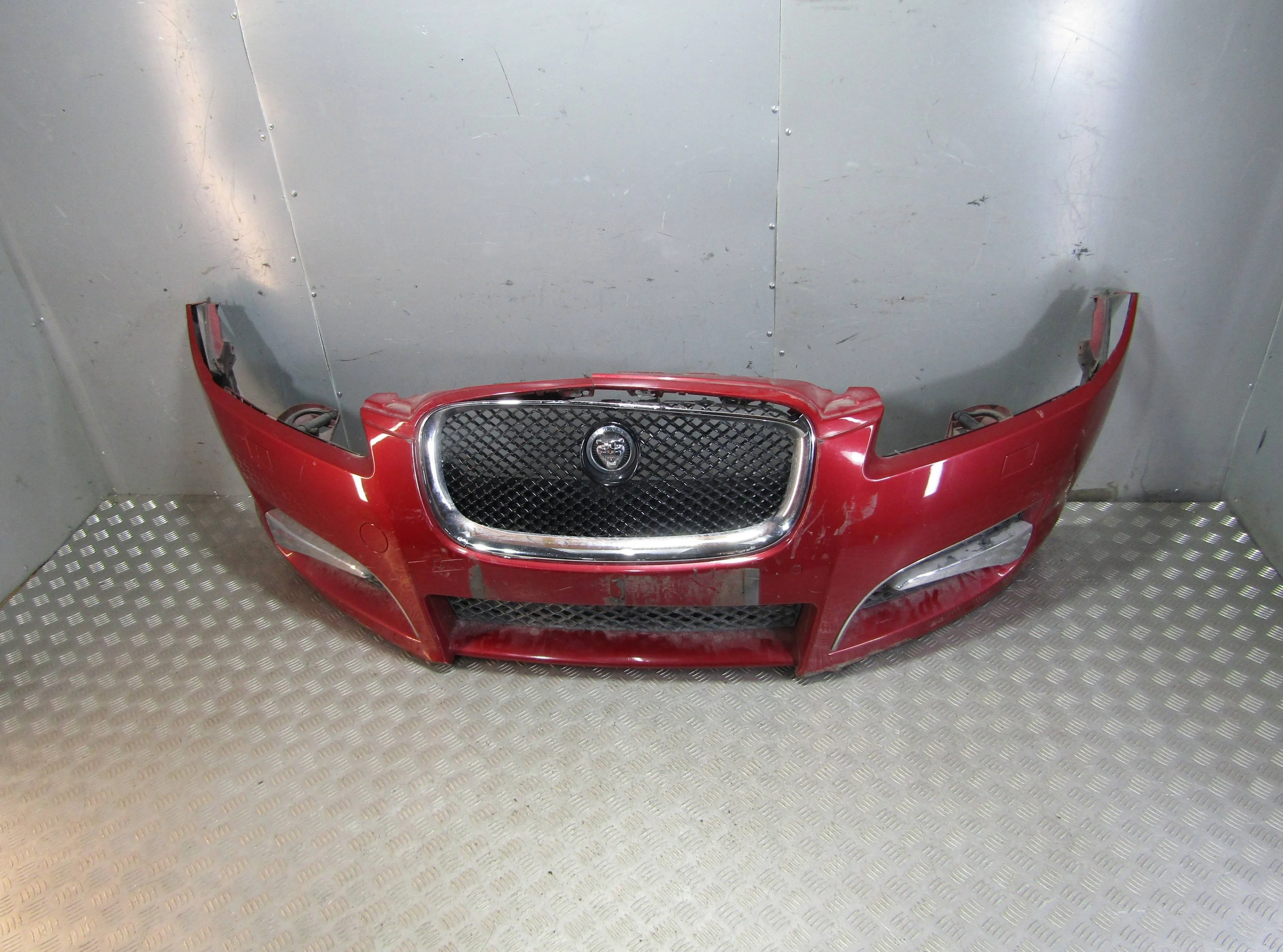 Бампер передний в сборе JAGUAR XF I рестайлинг (2