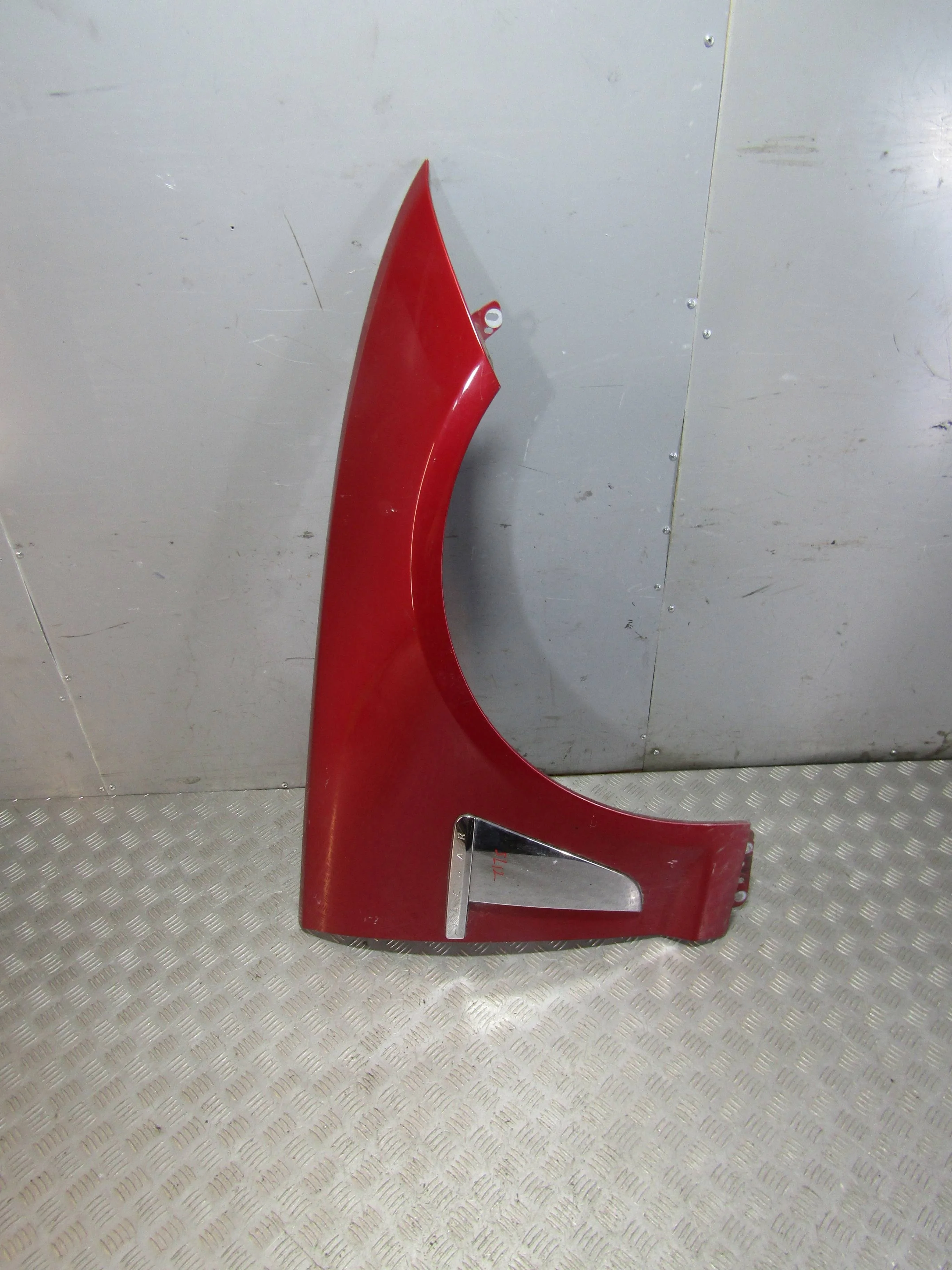 Крыло переднее правое JAGUAR XF I рестайлинг (201