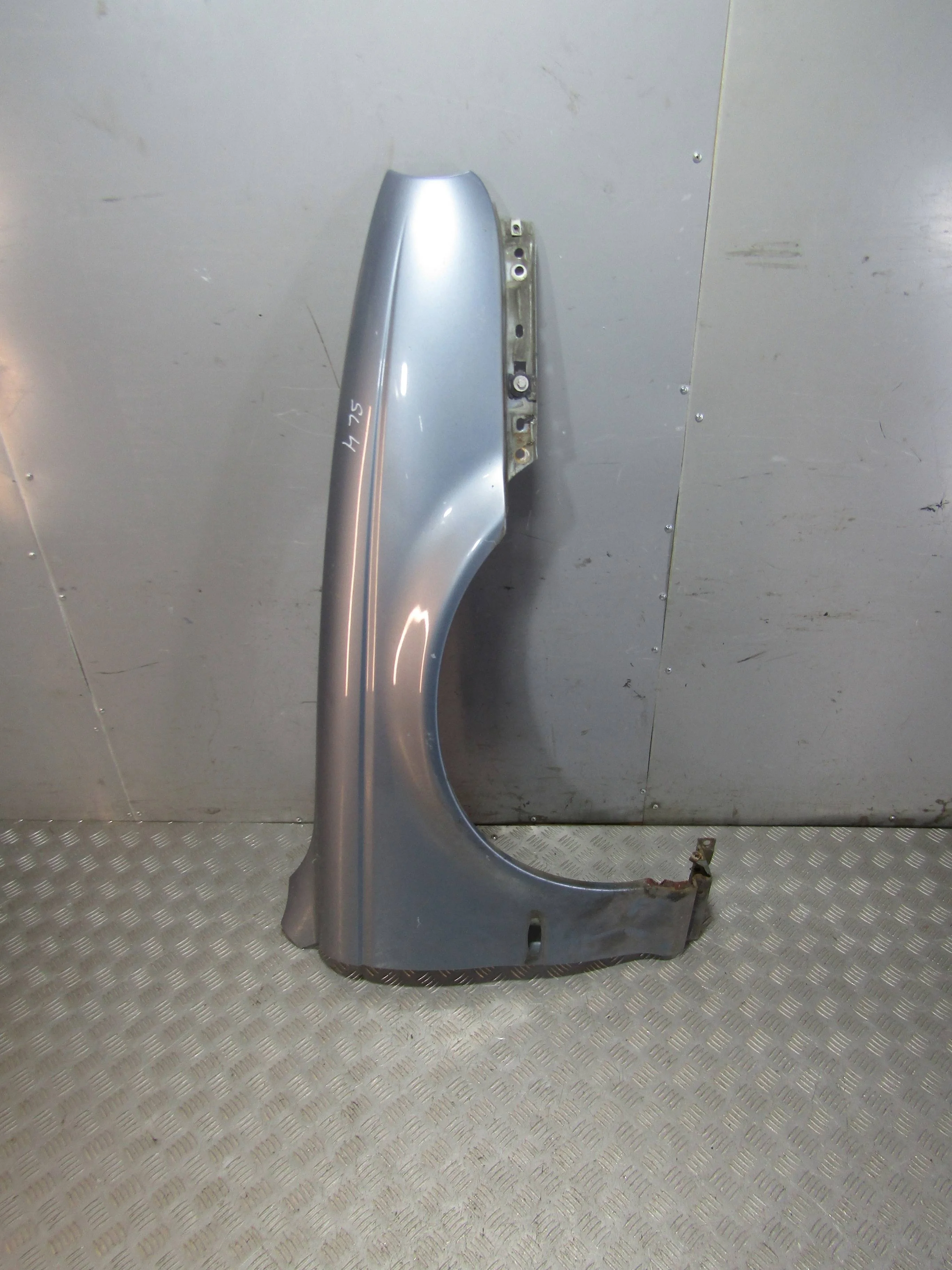 Крыло переднее правое JAGUAR X-type I (2001—2009)