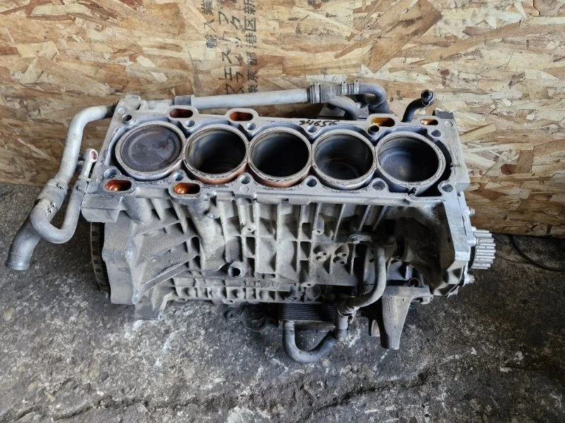 Блок цилиндров сборе Volvo xc90 2005