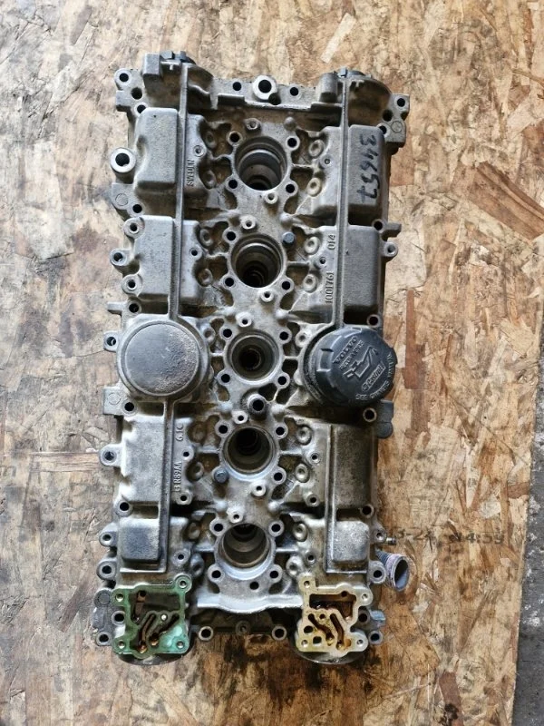 Головка блока цилиндров Volvo xc90 2005