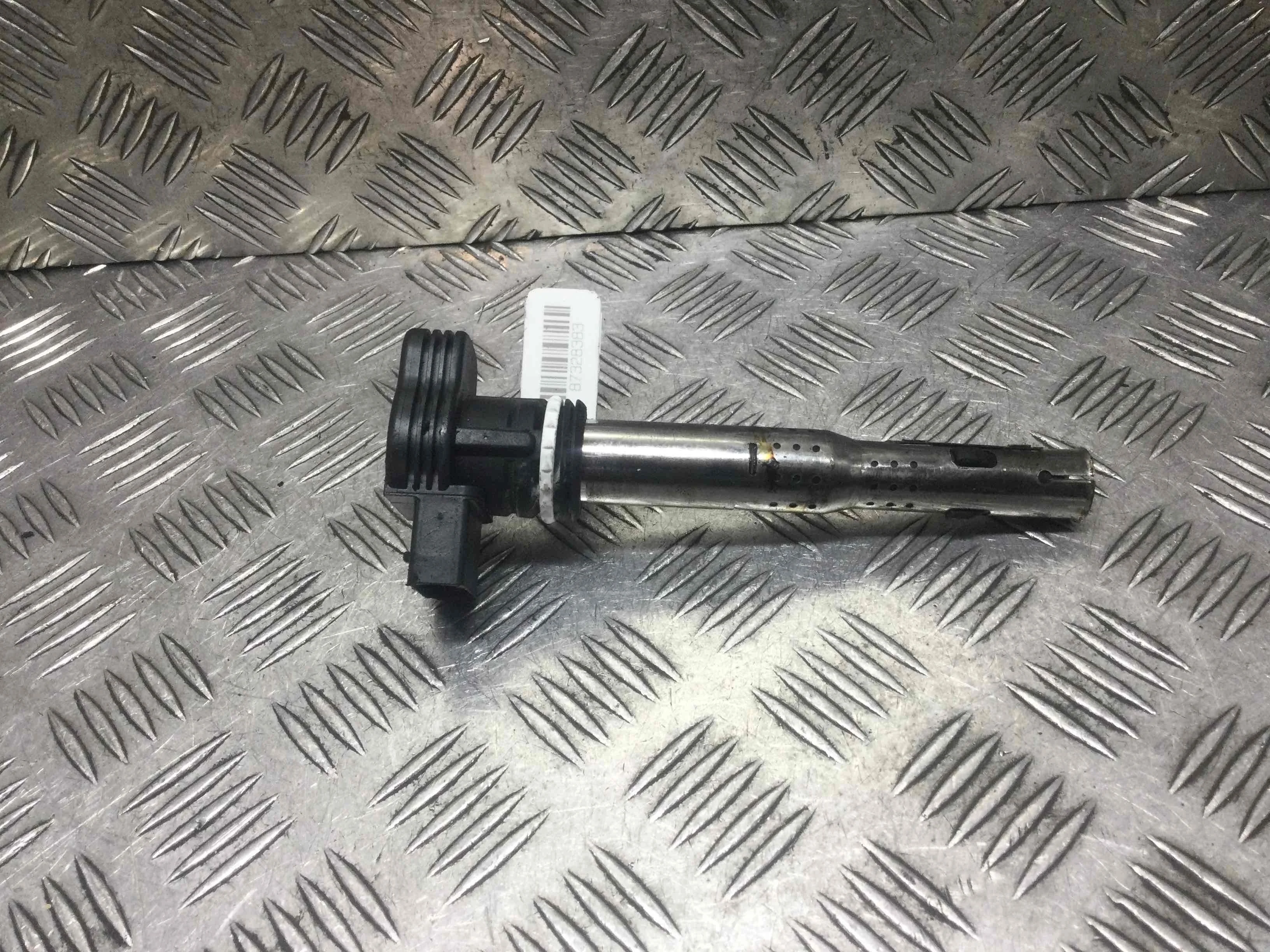 Катушка зажигания Audi A5 8T (2007-2011) бензин 2.0 i Механика Седан