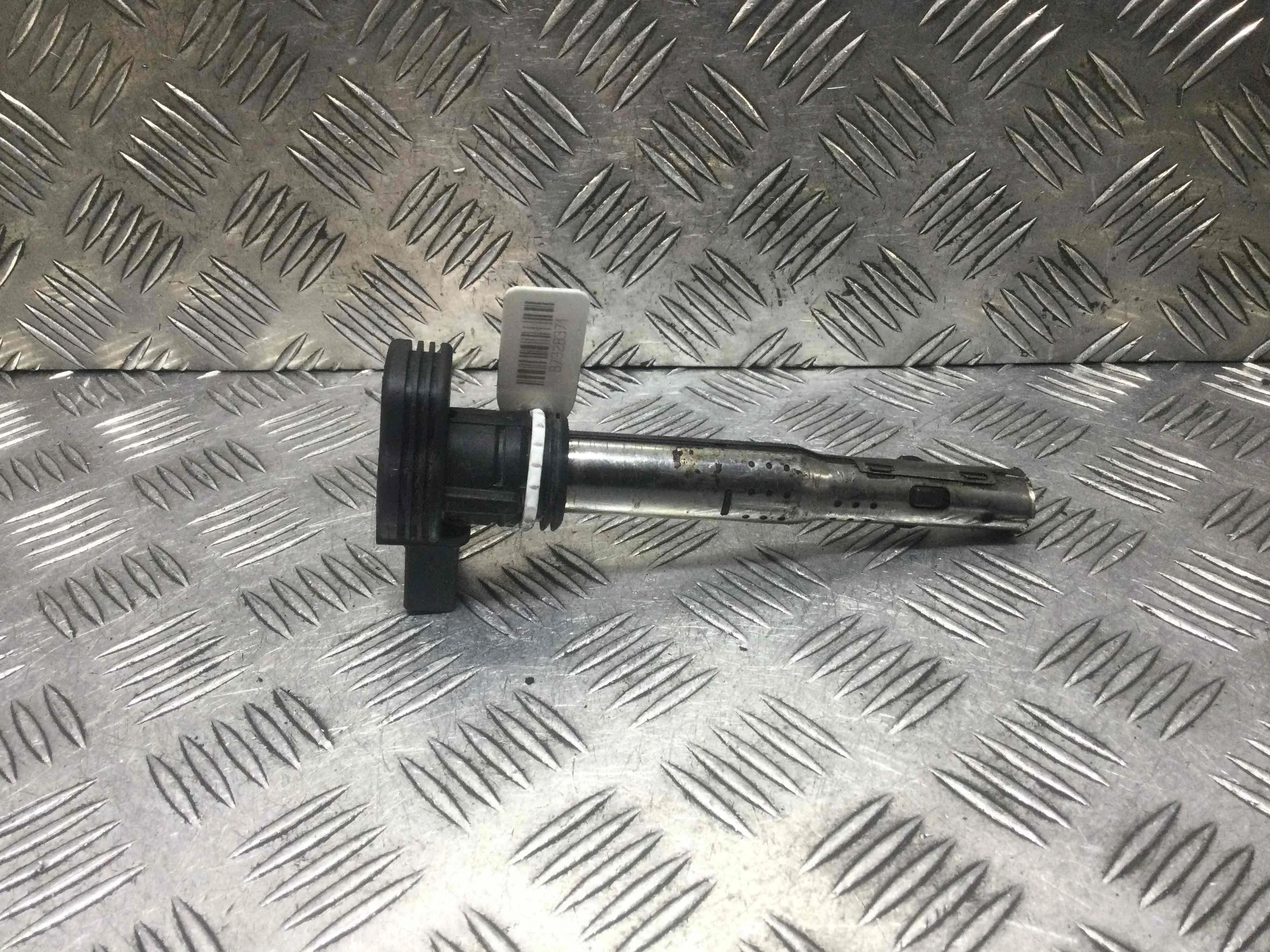 Катушка зажигания Audi A5 8T (2007-2011) бензин 2.0 i Механика Седан