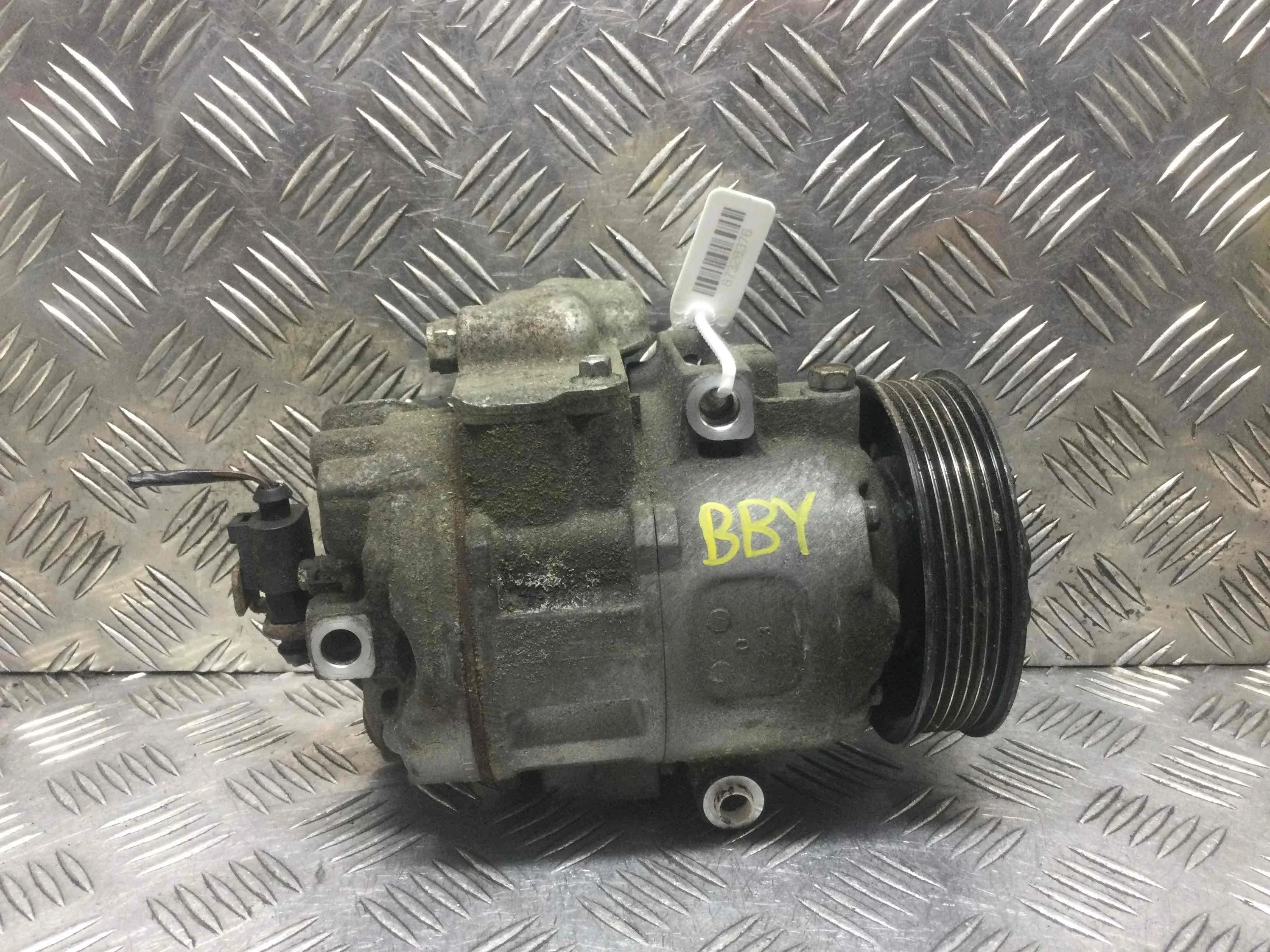 Компрессор кондиционера Skoda Fabia 1 поколение (1999-2004) бензин 1.4 i Механика Х/б