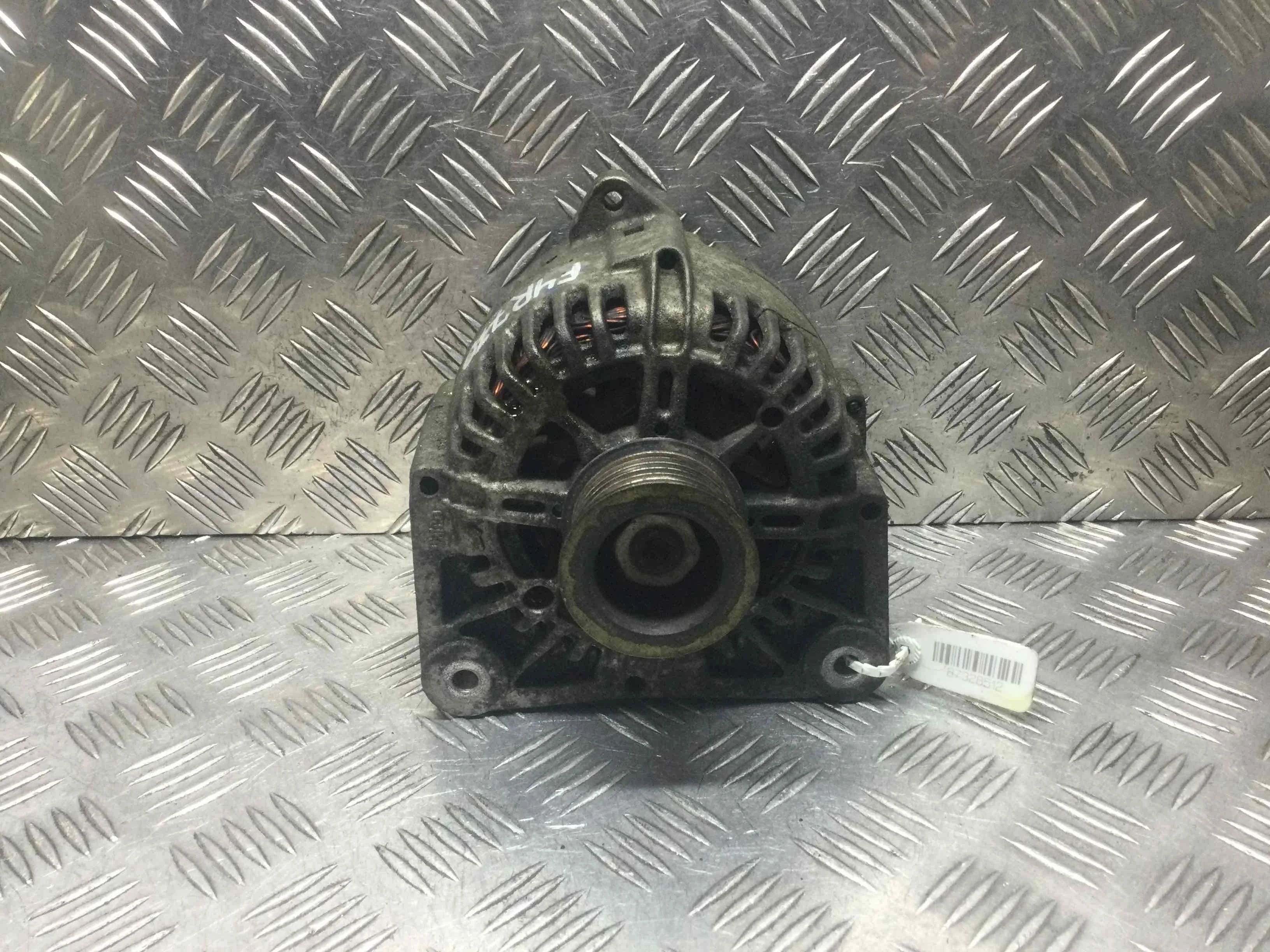 Генератор Renault Scenic 2 поколение (2003-2006) бензин 2.0 i Механика Минивэн