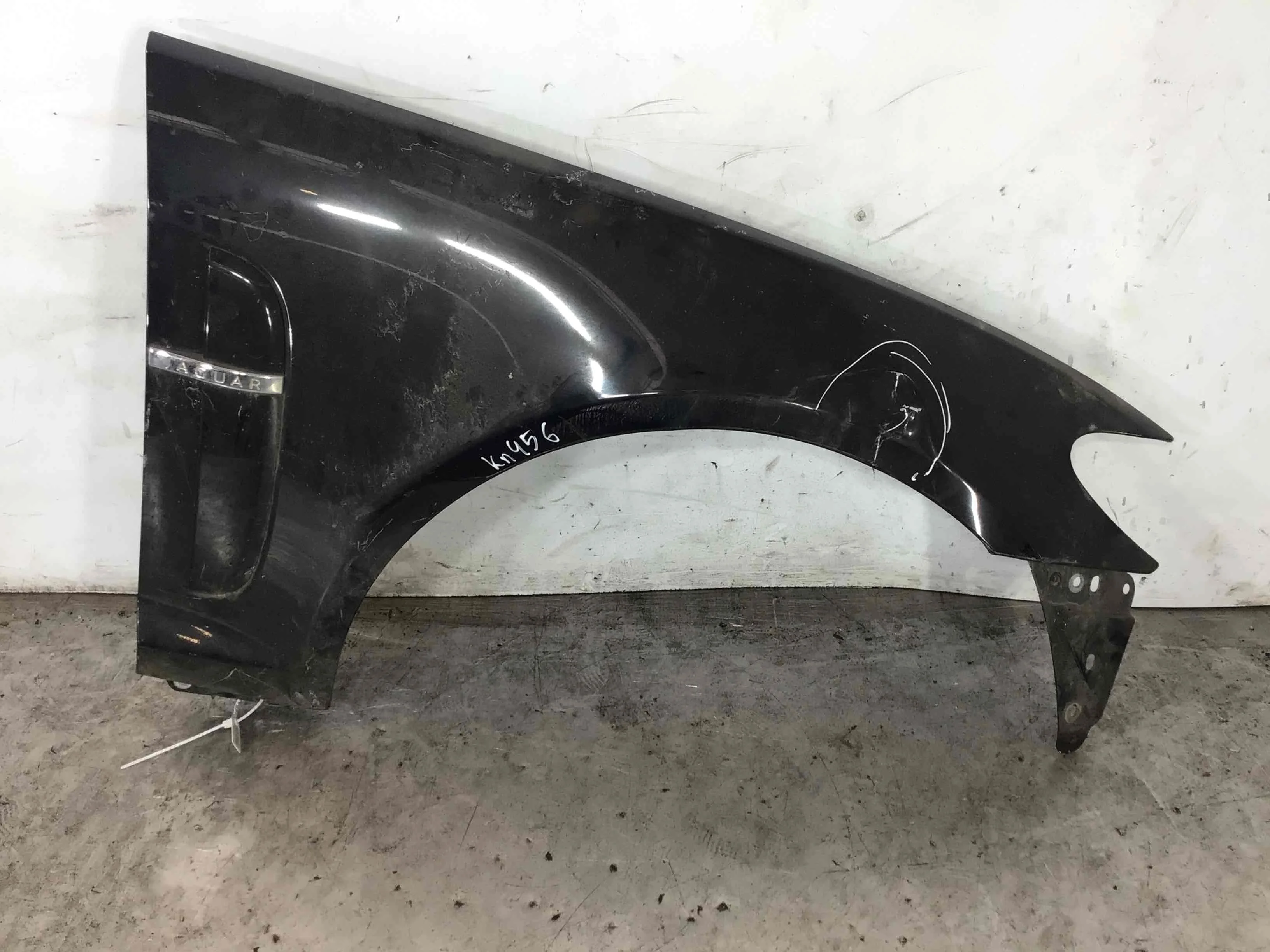 Крыло переднее правое Jaguar XF X250 (2007-2011) дизель 2.7 TDI Автомат Седан