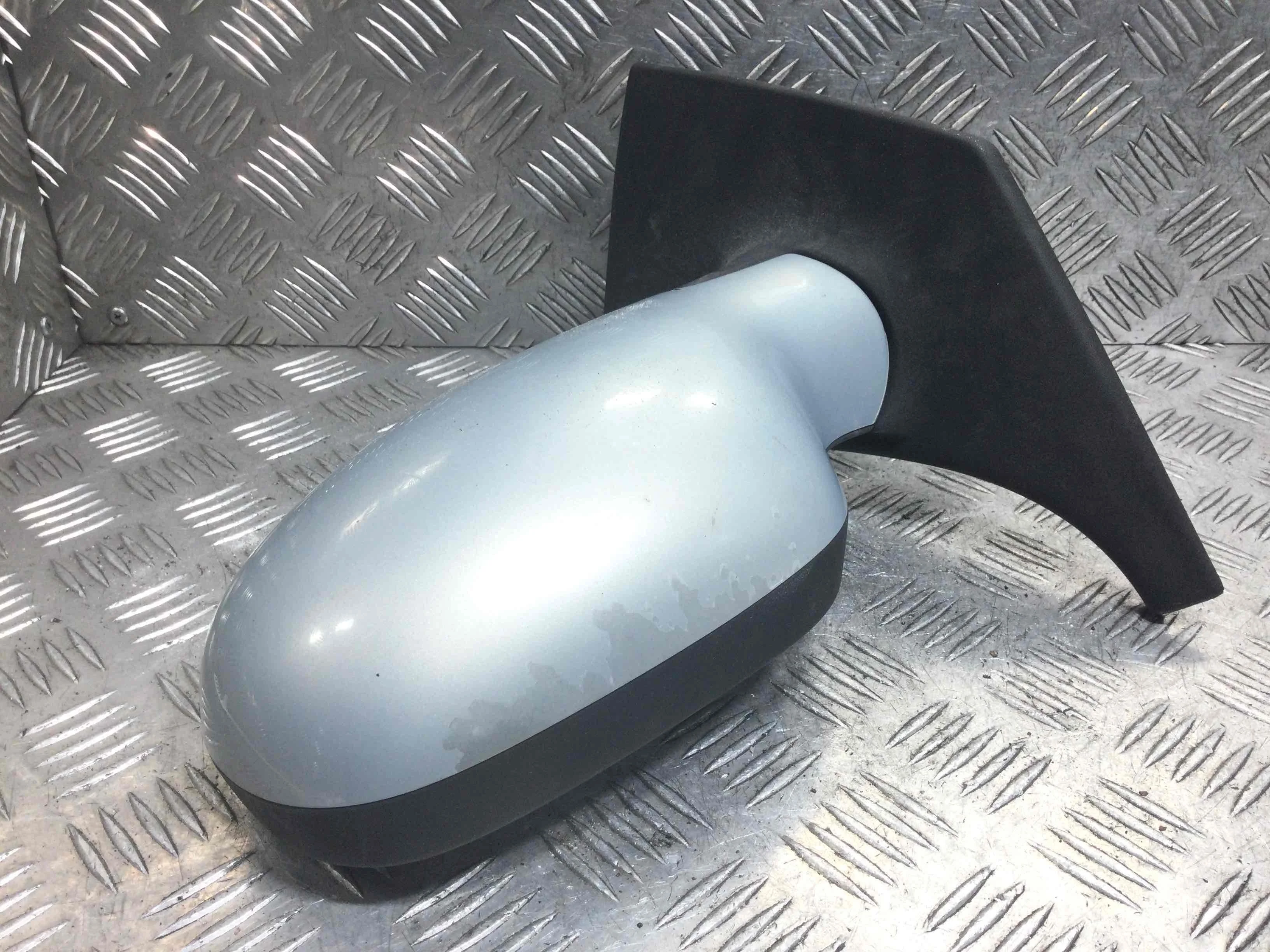 Зеркало наружное левое Renault Scenic 1 поколение [рестайлинг] (1999-2003) бензин 1.6 i Механика Минивэн