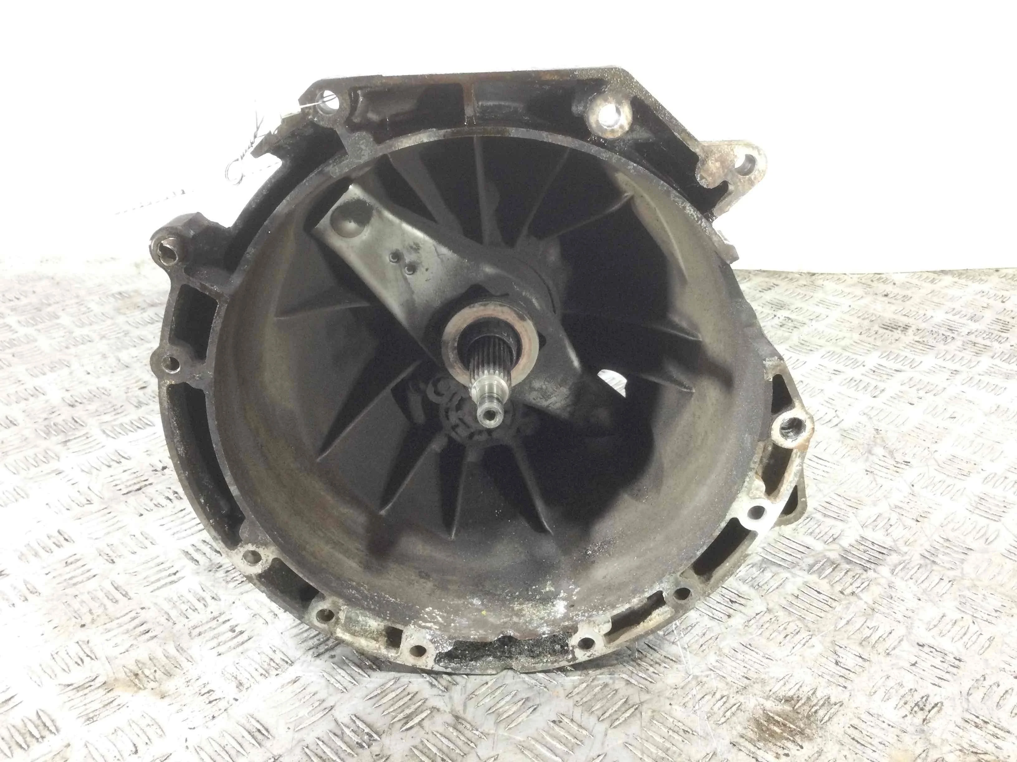 КПП механическая (МКПП) Ford Transit 3 поколение [рестайлинг] (2006-2013) дизель 2.4 TDCi Механика Микроавтобус