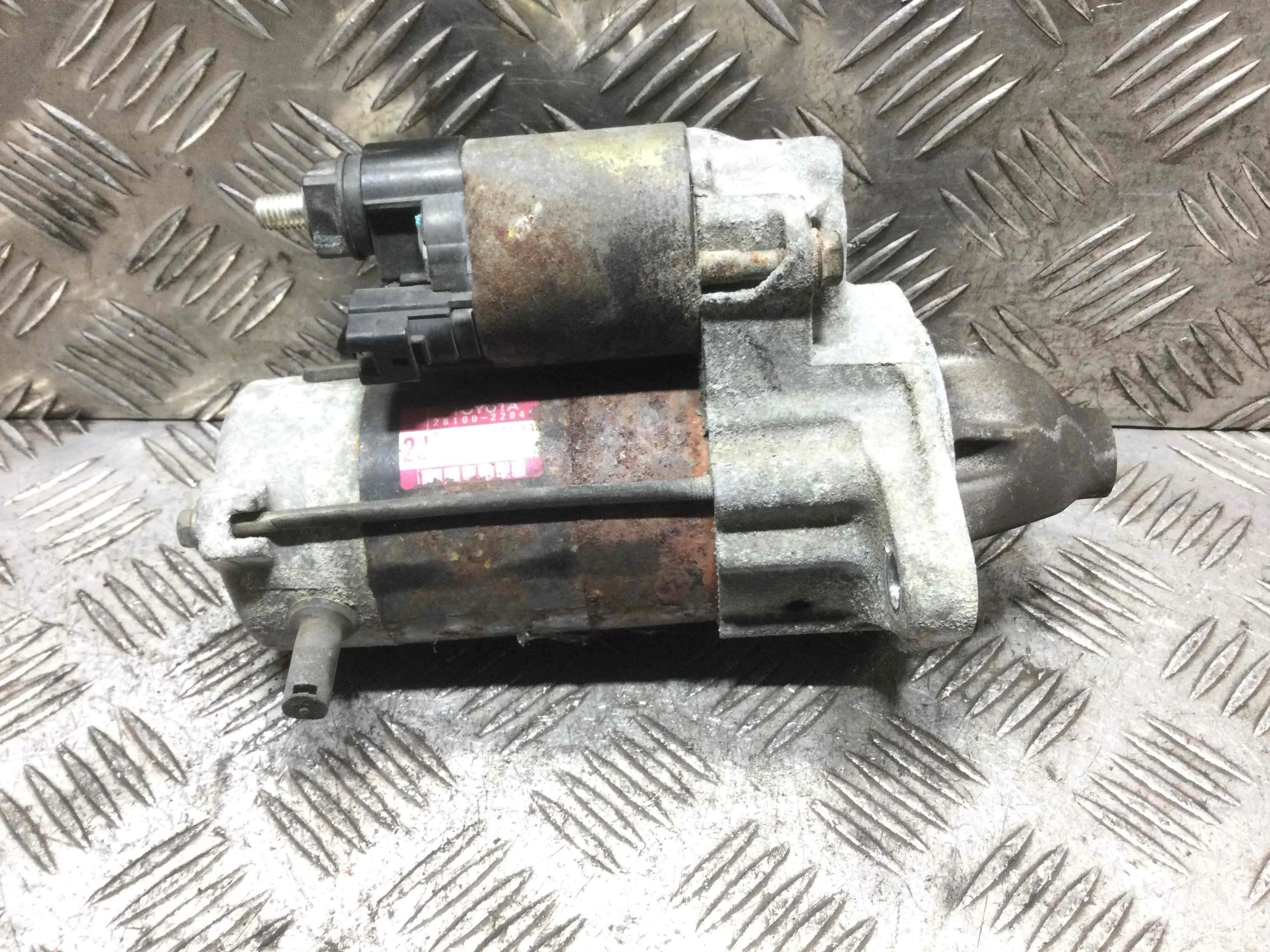 Стартер Toyota Corolla E120/E130 [рестайлинг] (2004-2007) бензин 1.8 i Механика Седан