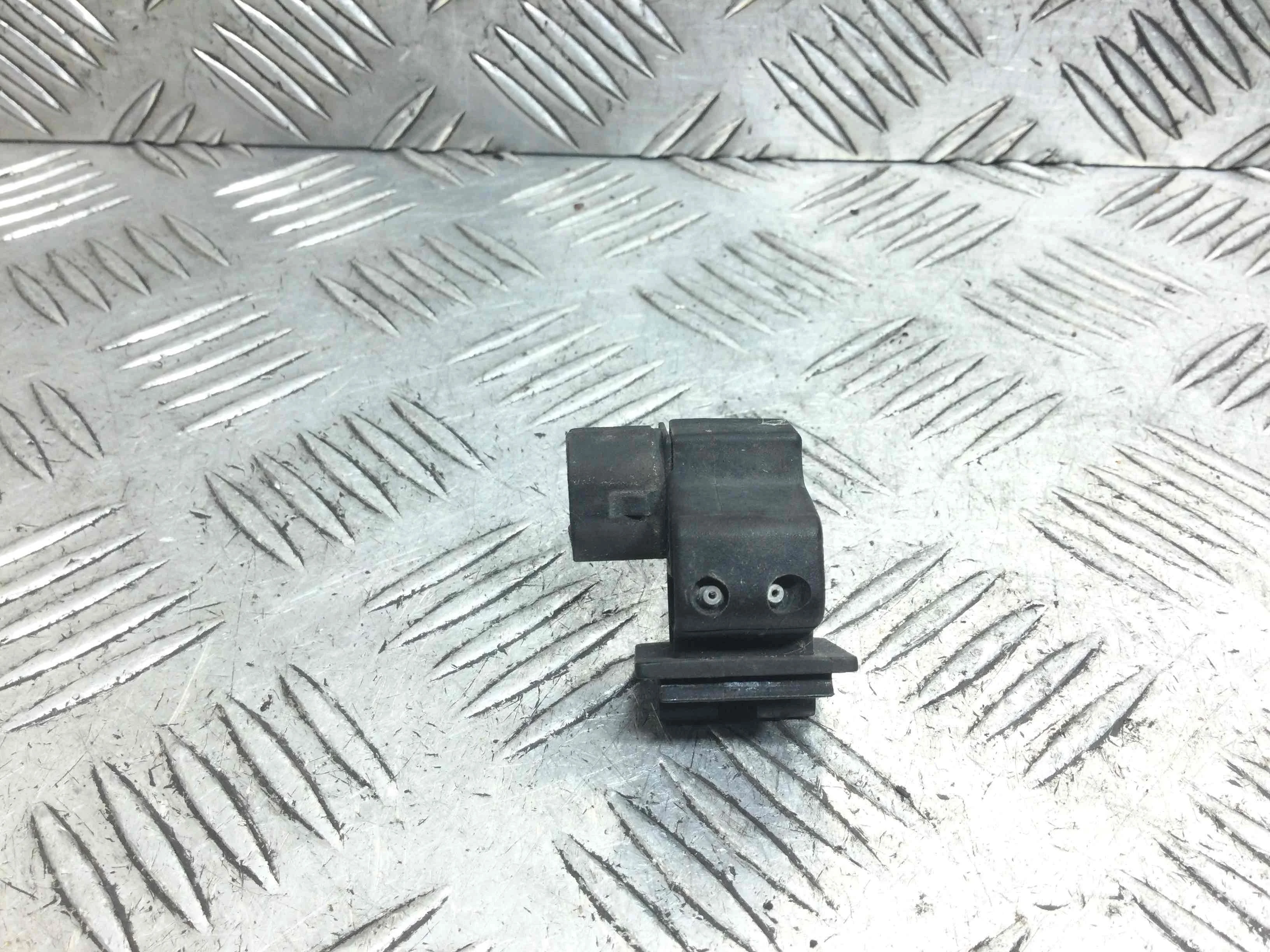 Форсунка омывателя Audi A6 C5/4B (1997-2004) дизель 2.5 TDI Автомат Седан