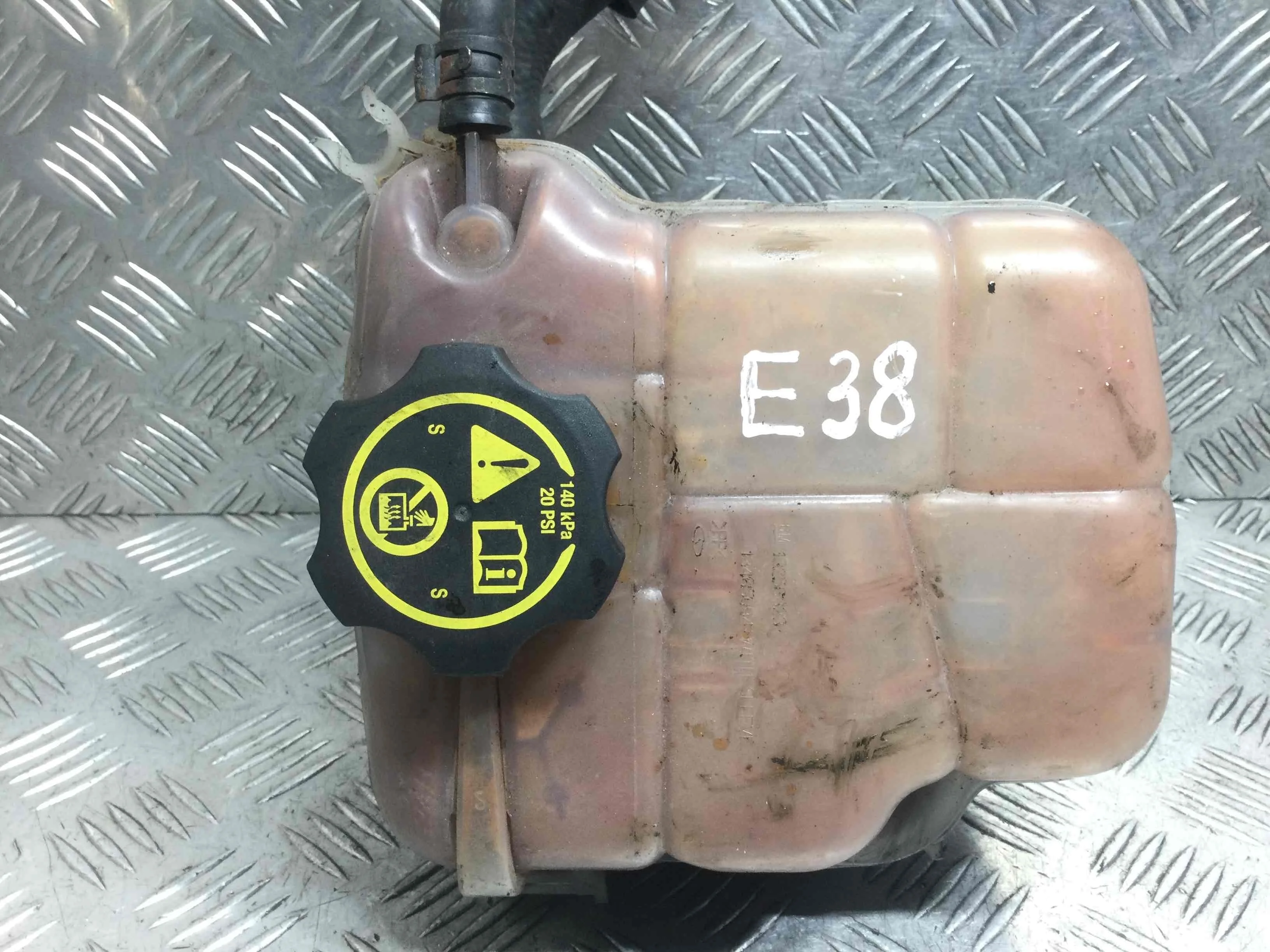 Бачок расширительный Chevrolet Orlando Orlando 2009 - 2015 дизель 2.0 CRD Автомат Кроссовер