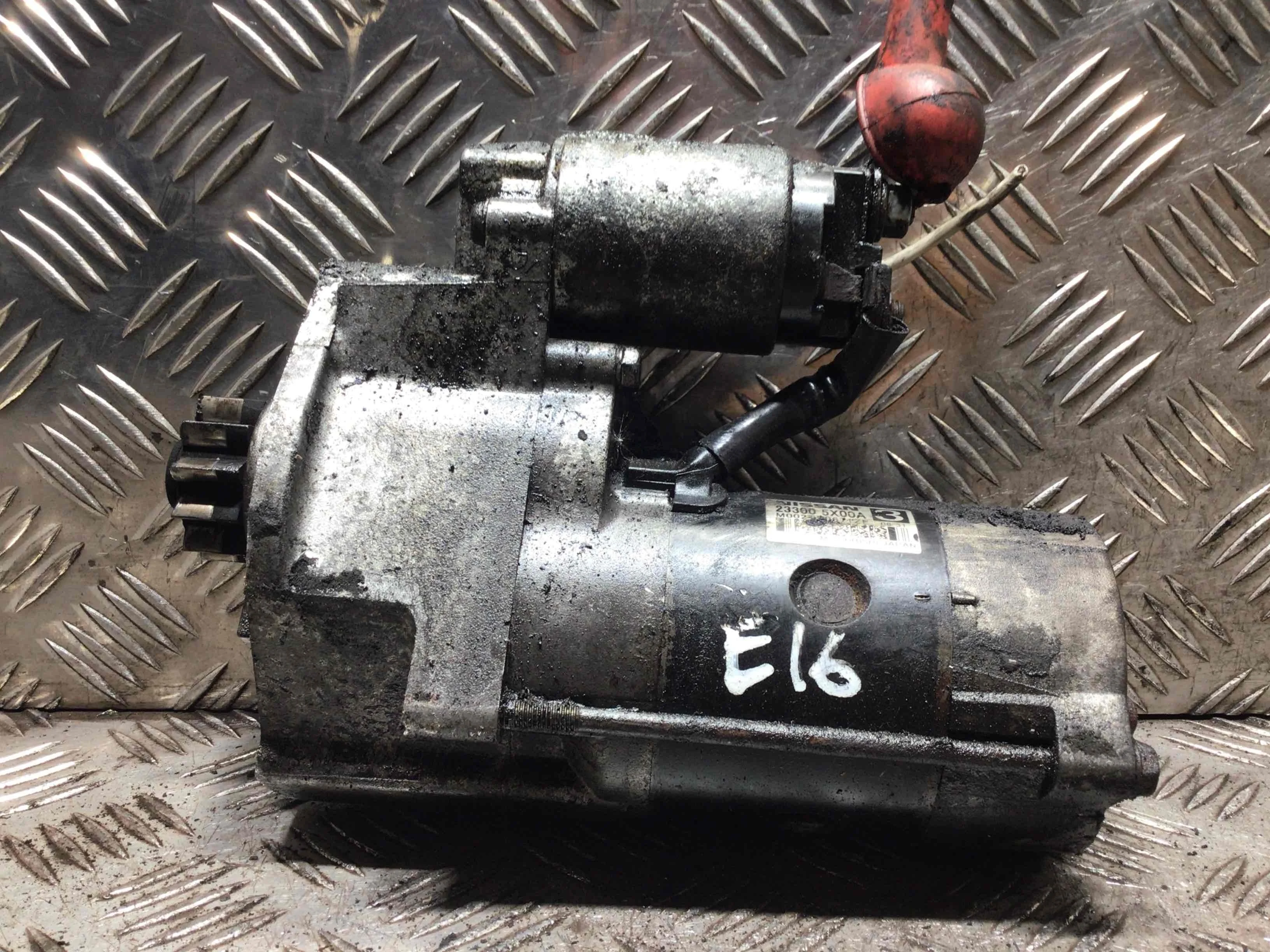 Стартер Nissan Navara D40 (2005-2010) дизель 2.5 TD Механика Внедорожник